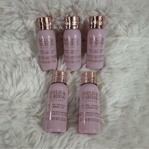 Baylis & Harding England Jojoba Vanilla Almond Body Wash Set